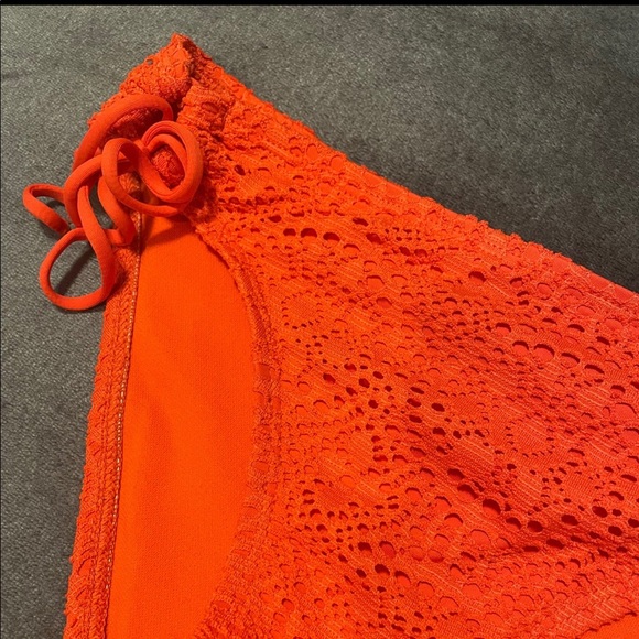 ♥️2/$15 (M) Juniors Mix & Match Bikinis - Picture 9 of 10